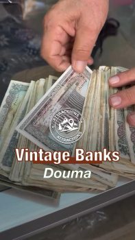 Vintage Banks, Douma